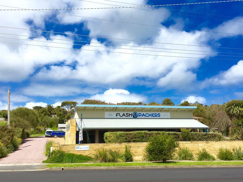 Port Campbell Guesthouse & Flash Packers Eksteriør billede