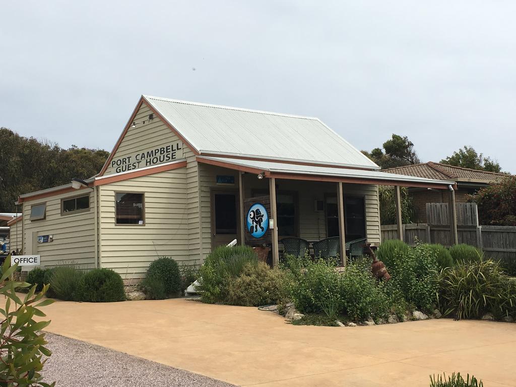 Port Campbell Guesthouse & Flash Packers Eksteriør billede