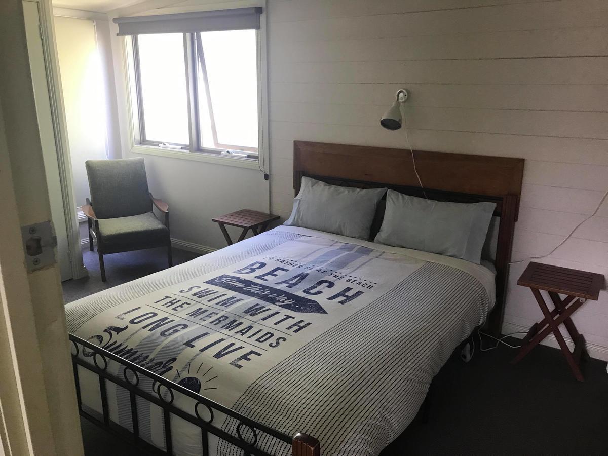 Port Campbell Guesthouse & Flash Packers Eksteriør billede