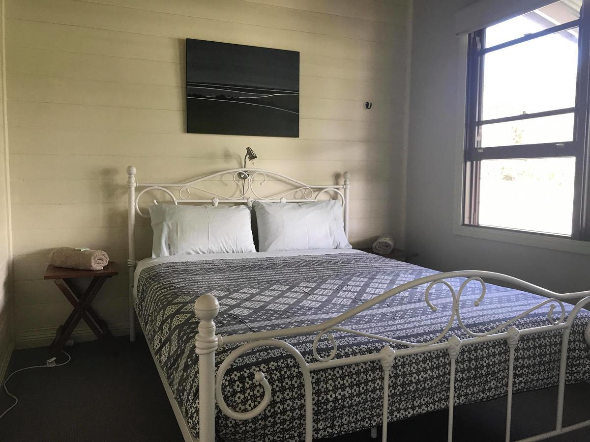 Port Campbell Guesthouse & Flash Packers Eksteriør billede